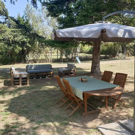 Maison De Campagne Апартаменты Saint-Hilaire-de-Brethmas